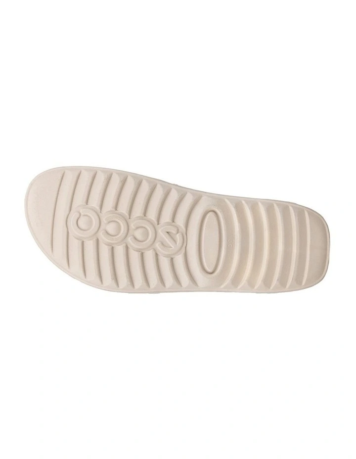 Cozmo Sandal in Gold image 3