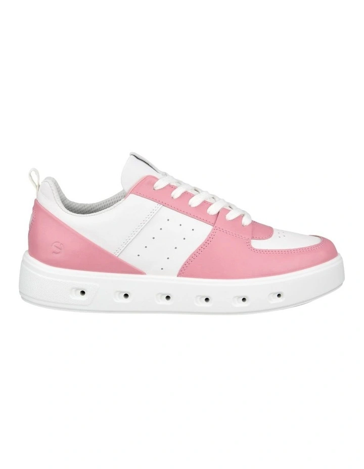 Street 720 Sneaker in Pink image 2