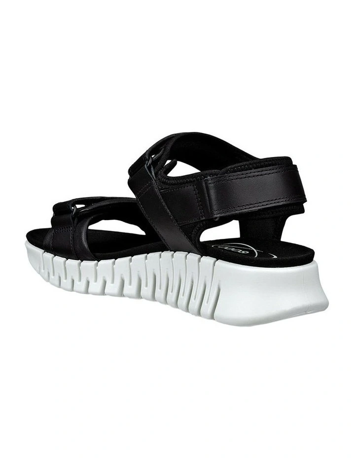 Gruuv Sol Sandal in Black image 2