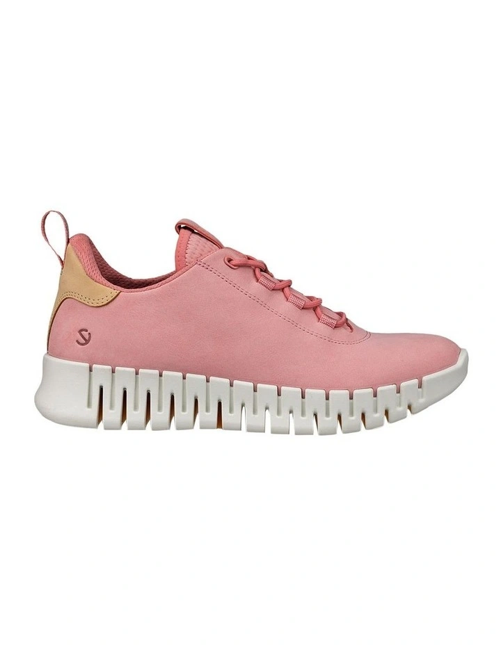 Gruuv Sneaker in Pink image 4