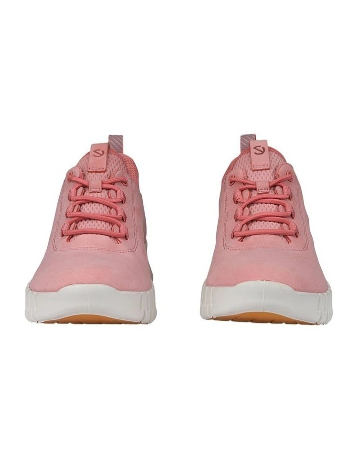 Gruuv Sneaker in Pink image 6