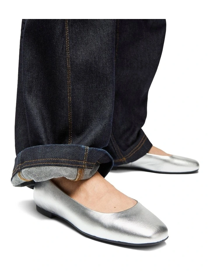 Margot Ballerina Flat in Black image 7