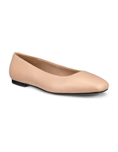 Margot Ballerina Flat in Nude