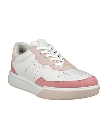 Pink colour