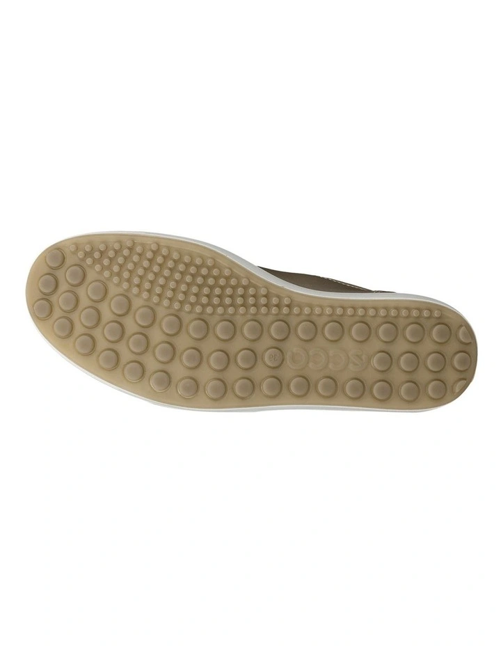 Soft 7 Sneaker in Gold image 3