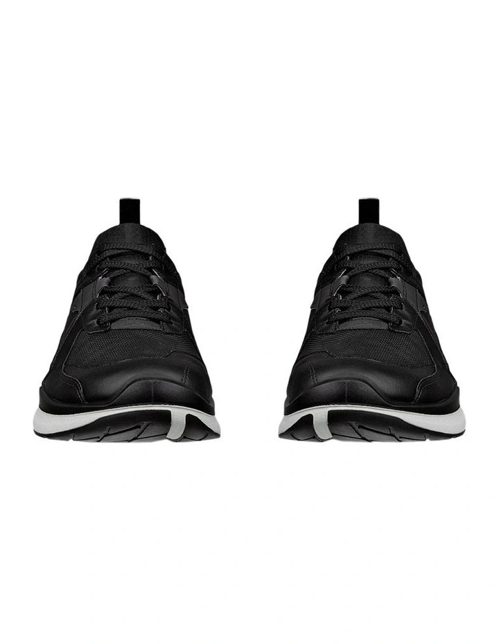 Biom 2.2 Sneaker in Black image 5
