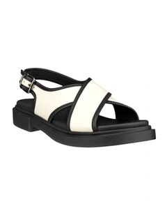 Metropole Seoul Sandal in Beige