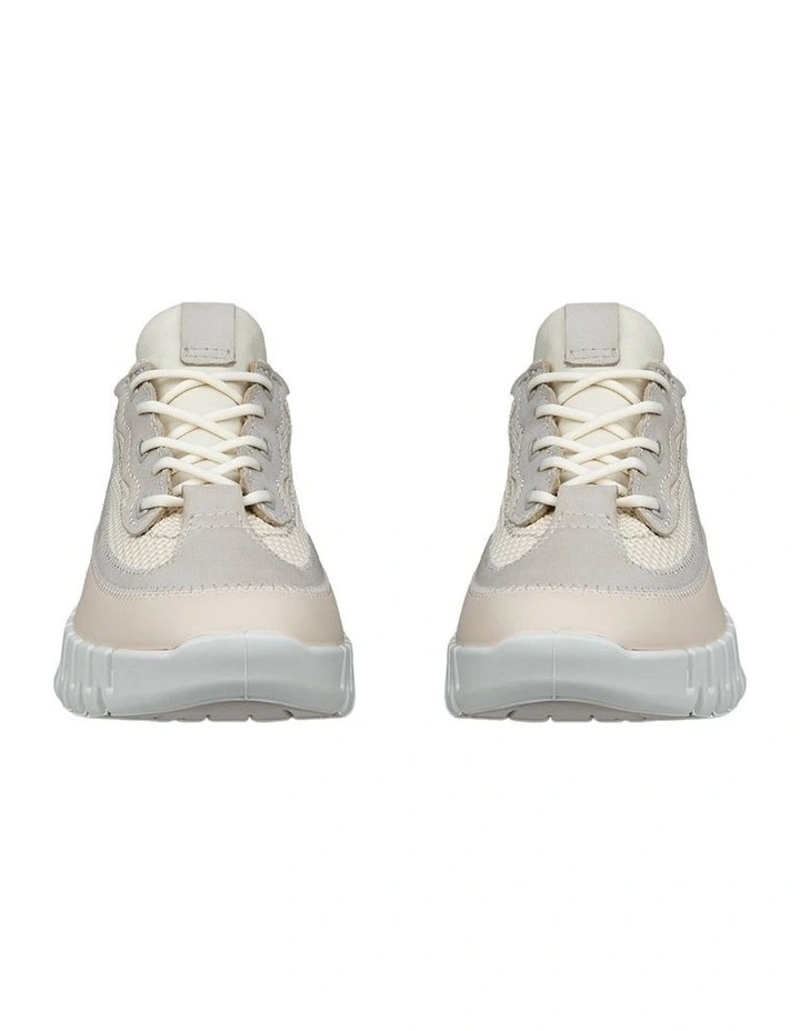 Gruuv Sneaker in Beige image 5