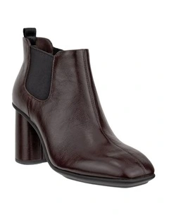 Sculpted Alba 65 Heel Boot in Brown