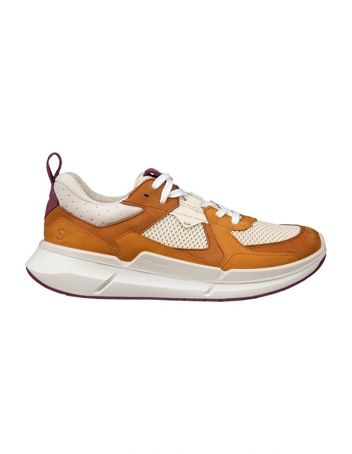 Biom 2.2 Sneaker in Brown image 2
