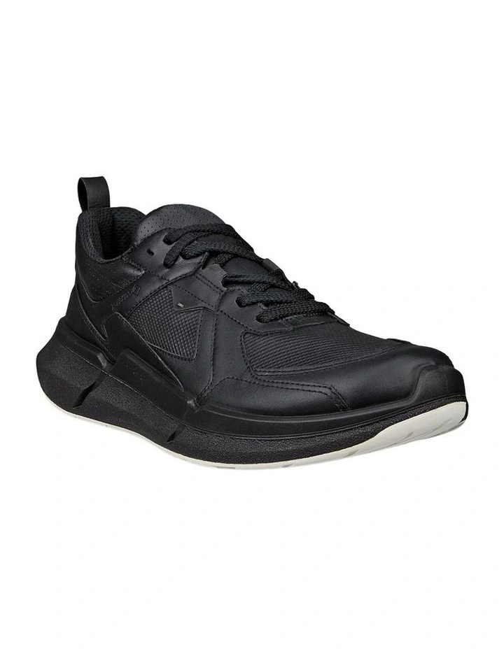 Biom 2.2 Sneaker in Black image 1