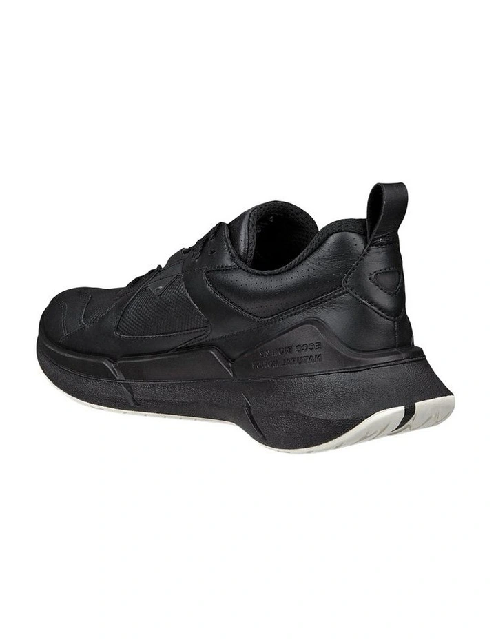 Biom 2.2 Sneaker in Black image 2