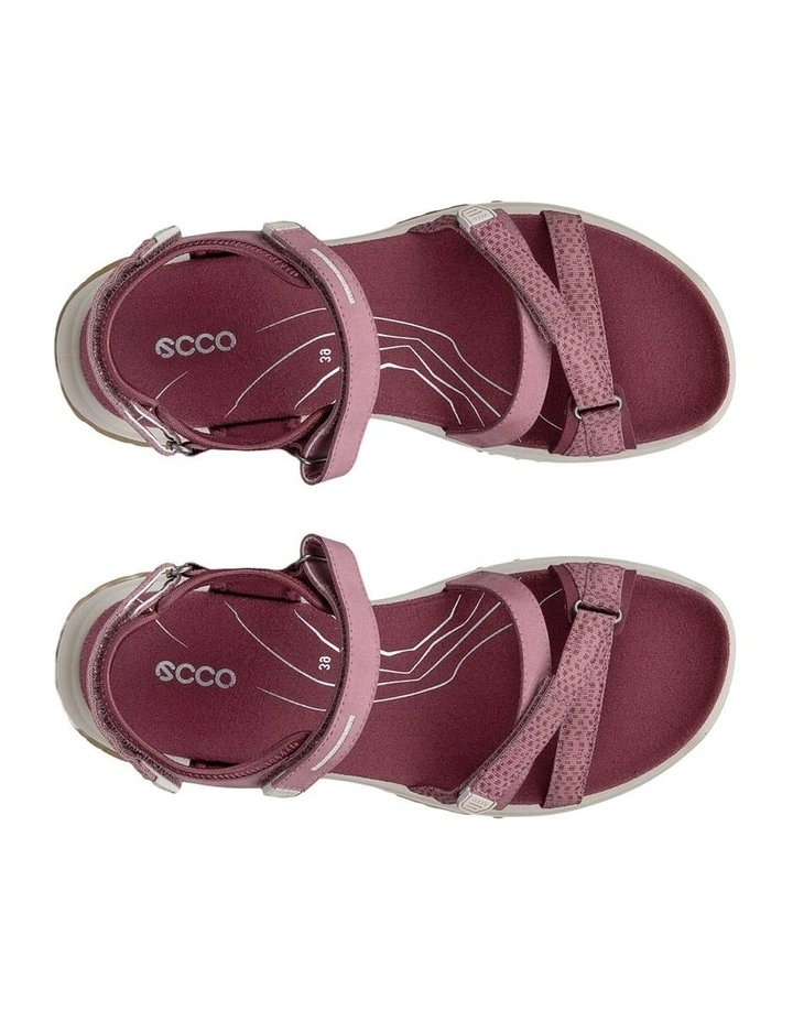 Offroad Roam Sandal in Pink image 6