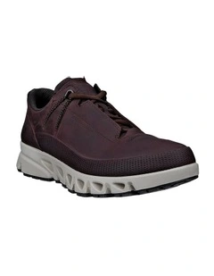 Multi-Vent Sneaker in Brown