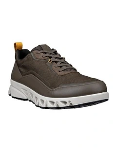 Multi-Vent Sneaker in Brown