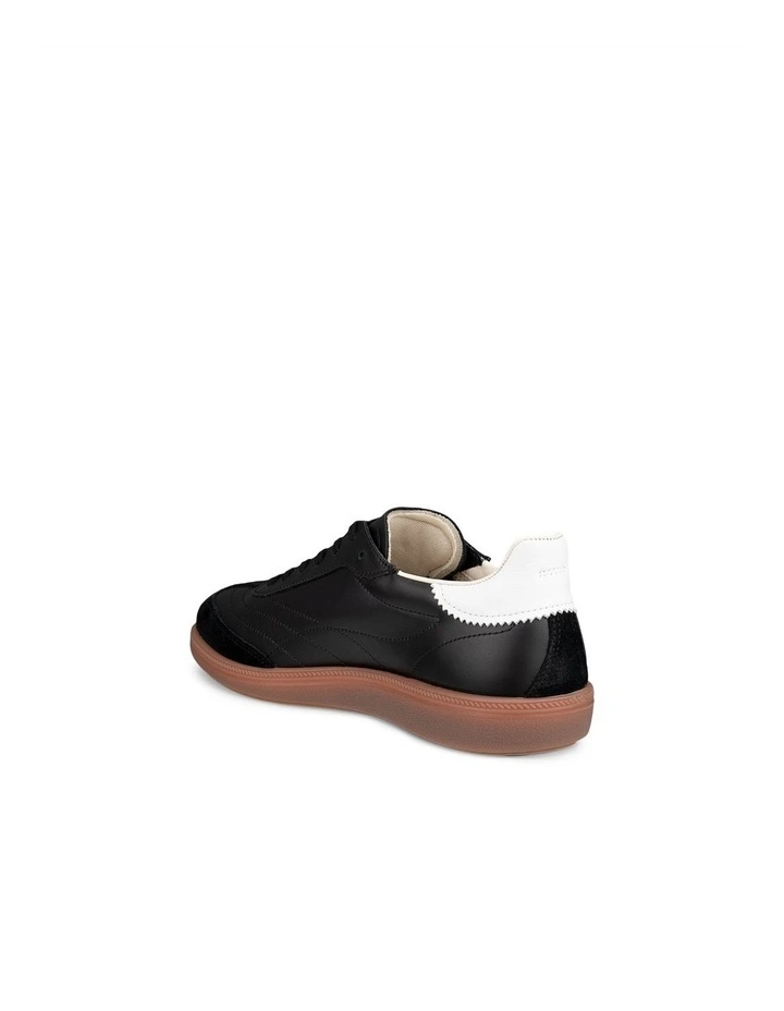 Soft 11 Sneaker in Black image 2