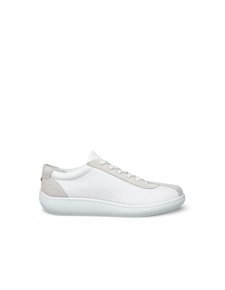 Soft Zero Sneaker in White image 4
