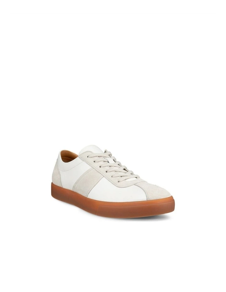Soft 10 Sport Lace in White image 1