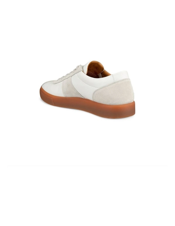 Soft 10 Sport Lace in White image 2