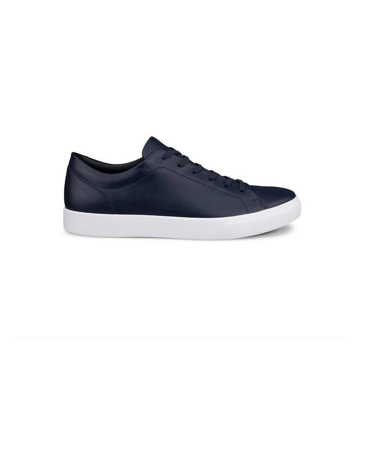 Soft 10 Sneaker in Blue image 4