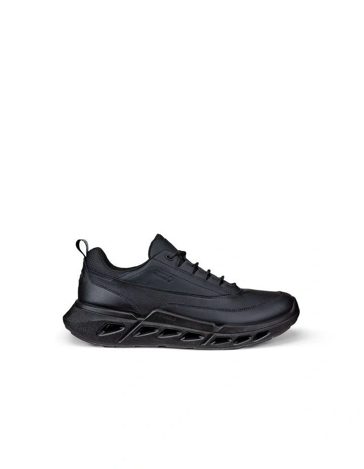 BIOM 720 Sneaker in Black image 4
