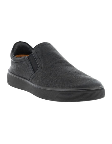 slip resistant slip ons