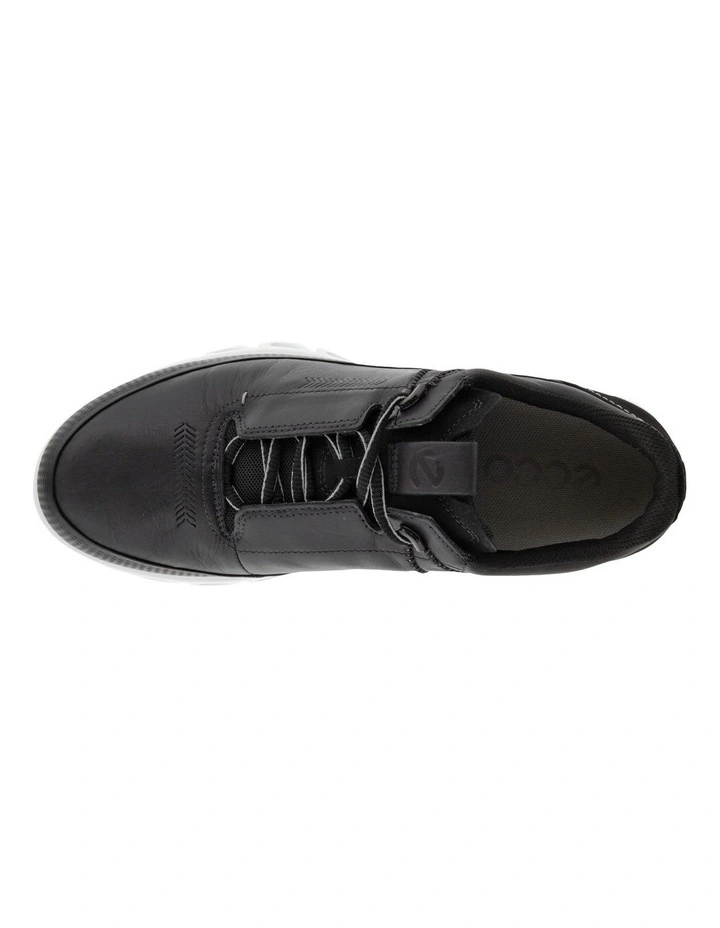 Multi-vent Shoes in Black image 2