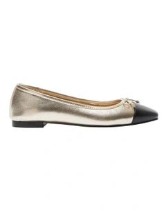 Trella Ballet Flats in Gold