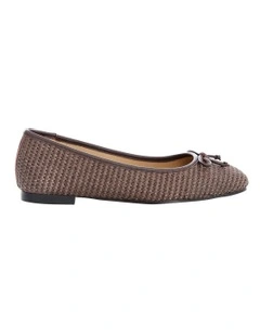 Tandem Ballet Flats in Chocolate Raffia