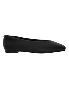 Tune Ballet Flats in Black Leather