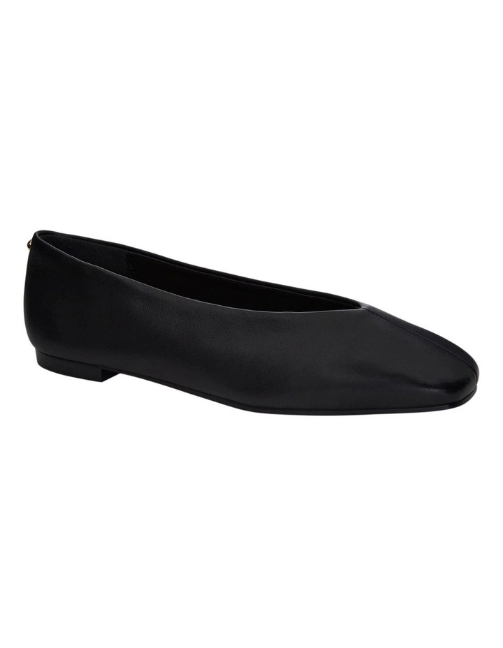 Tune Ballet Flats in Black Leather image 2