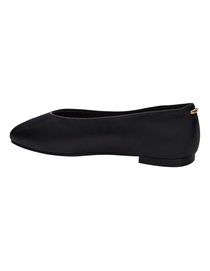 Tune Ballet Flats in Black Leather image 4