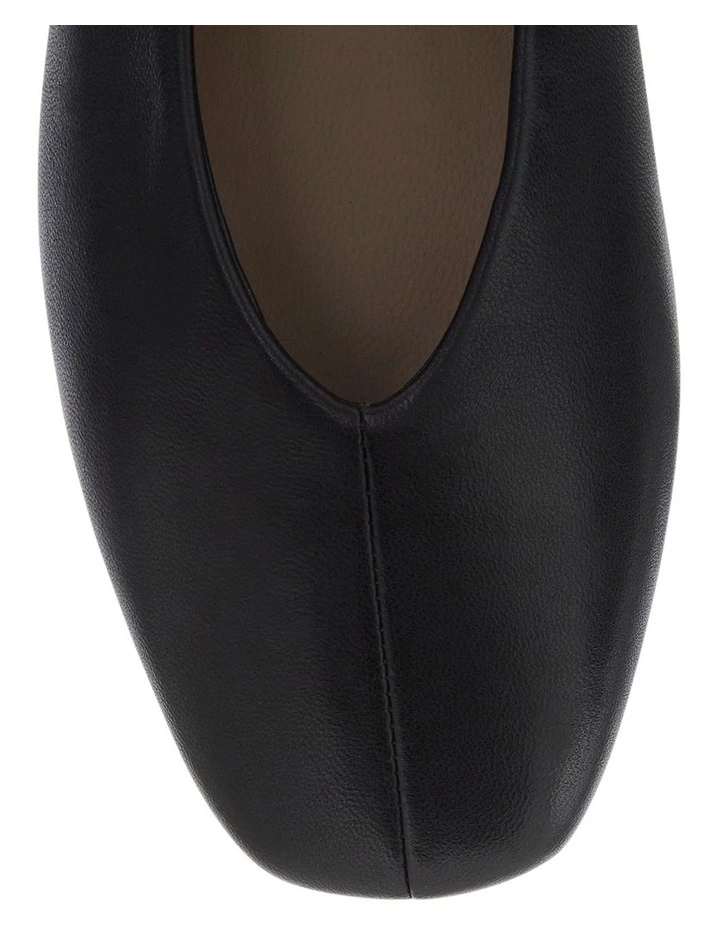 Tune Ballet Flats in Black Leather image 4