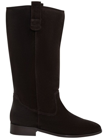 Chocolate Suede colour