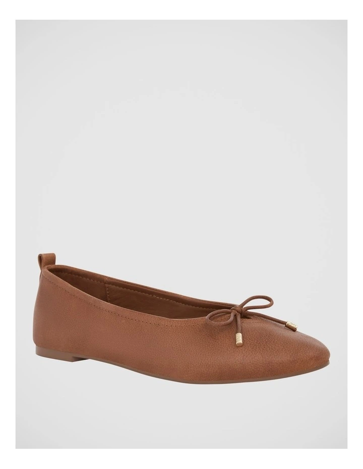 Tatiana Ballet Flats in Tan Leather image 2