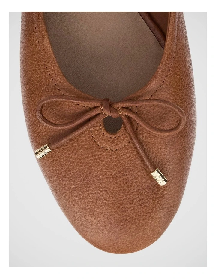Tatiana Ballet Flats in Tan Leather image 4