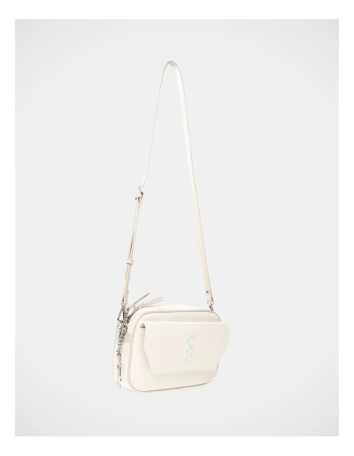 Blight Handbag in Beige image 2