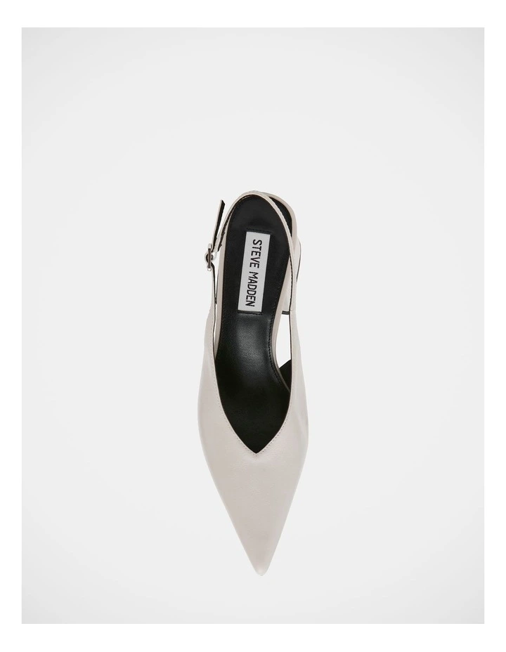 Barge Pointed-Toe Heel in Cream image 4