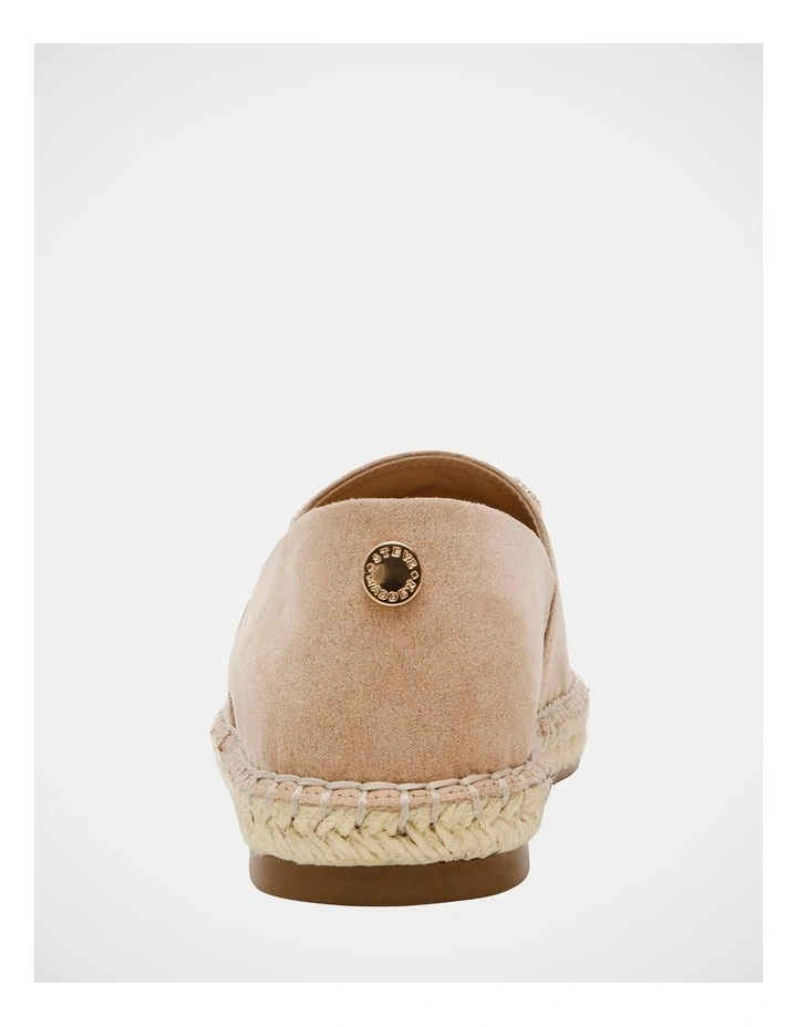 Wanderer Casual Shoe in Blush image 6
