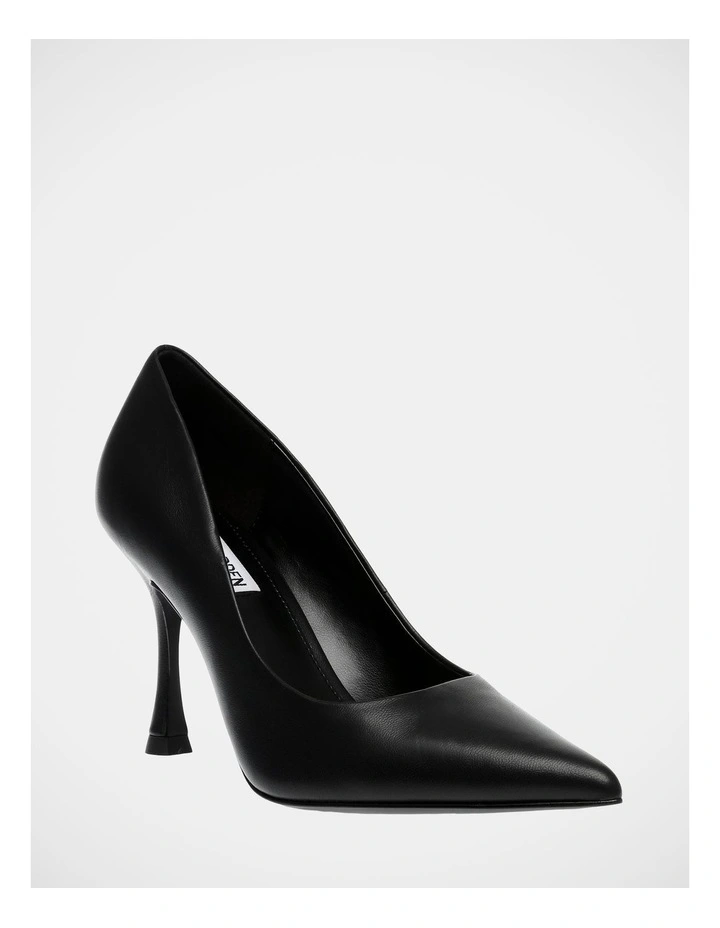 Can-Do Dress Shoe in Black image 2