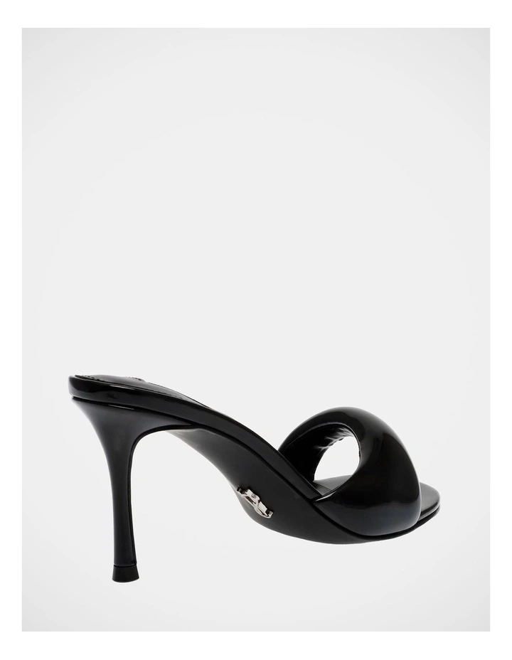 Sarasota Dress Shoe in Black image 5