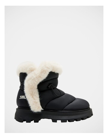 Frostee Bootie in Black