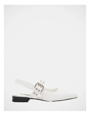 Believer Casual Shoes in White Leather