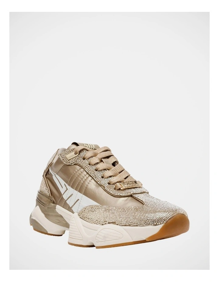 Setback-R Sneakers in Gold image 2