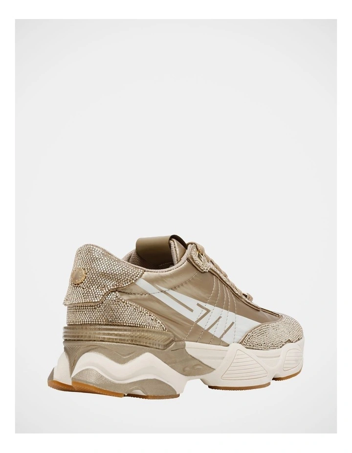 Setback-R Sneakers in Gold image 5