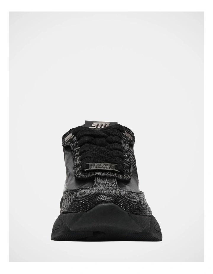 Setback-R Sneakers in Black image 3