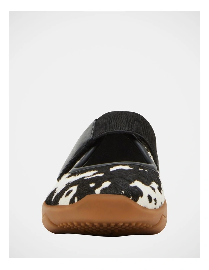 Scooter Sneakers in Black image 3