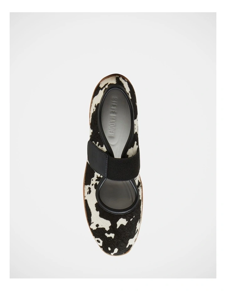 Scooter Sneakers in Black image 4