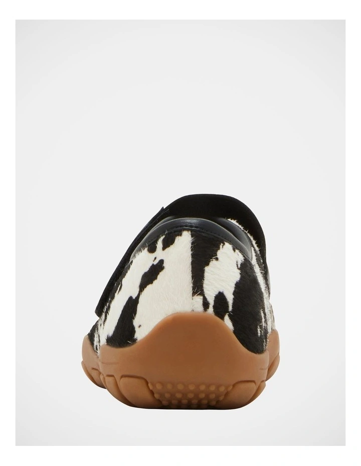 Scooter Sneakers in Black image 6