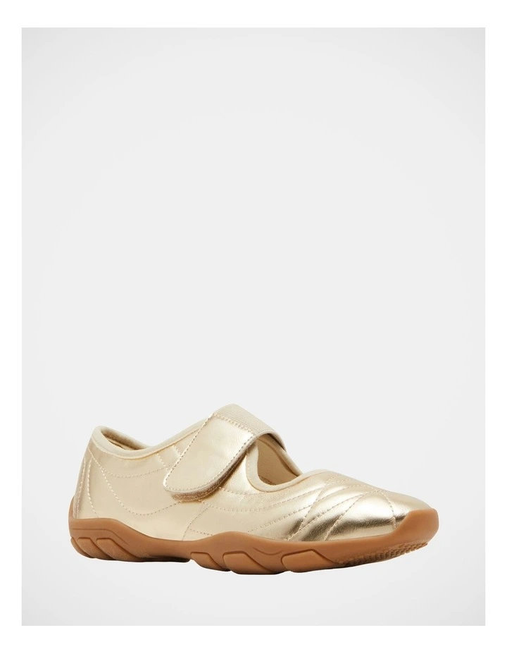 Scooter Sneakers in Gold image 2